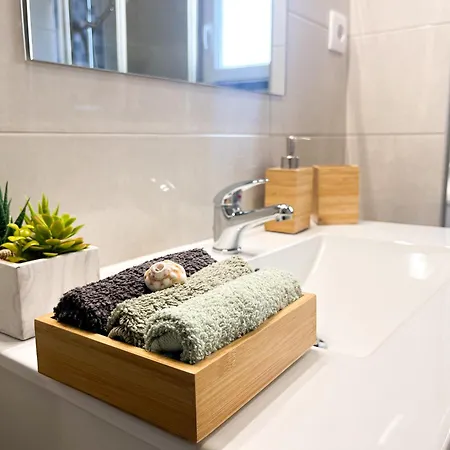 Benamar House * Картейра