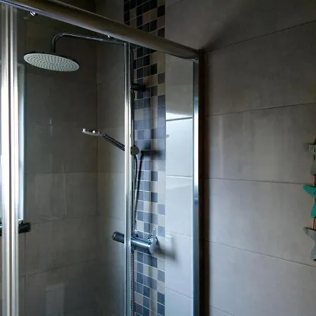 Benamar House Apartment *