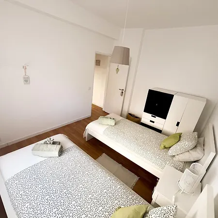 Benamar House * Quarteira